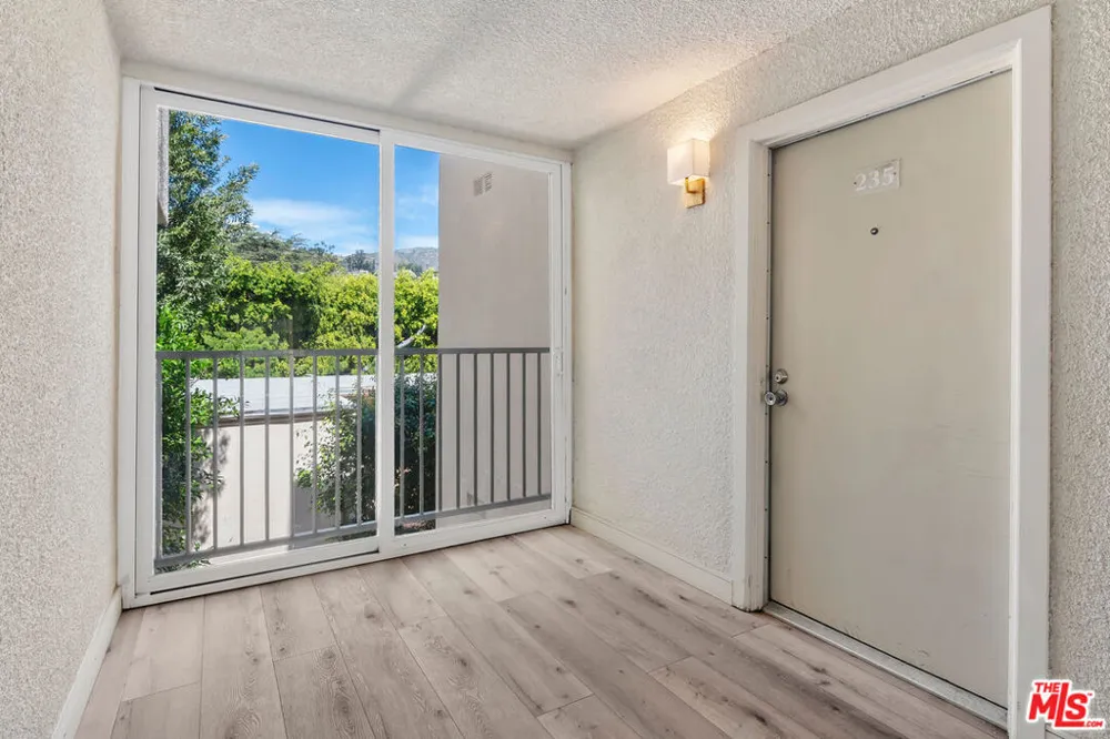 23901 Civic Center Way #D235 Malibu, CA 90265