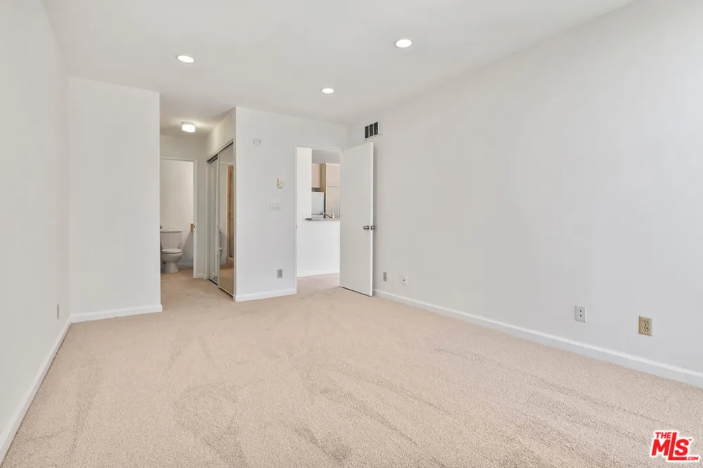 23901 Civic Center Way #D235 Malibu, CA 90265