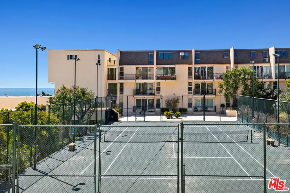 23901 Civic Center Way #D235 Malibu, CA 90265