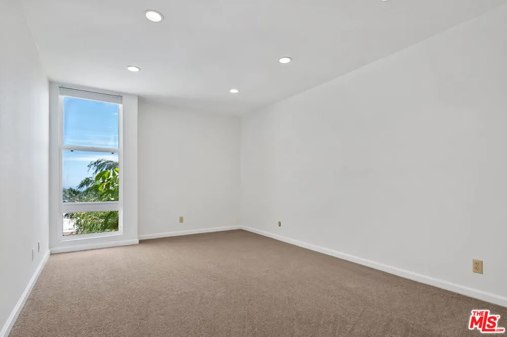23901 Civic Center Way #D235 Malibu, CA 90265
