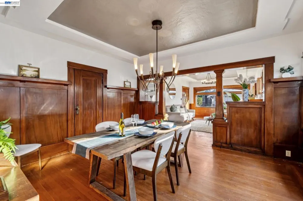 2515 Noble Ave Alameda, CA 94501