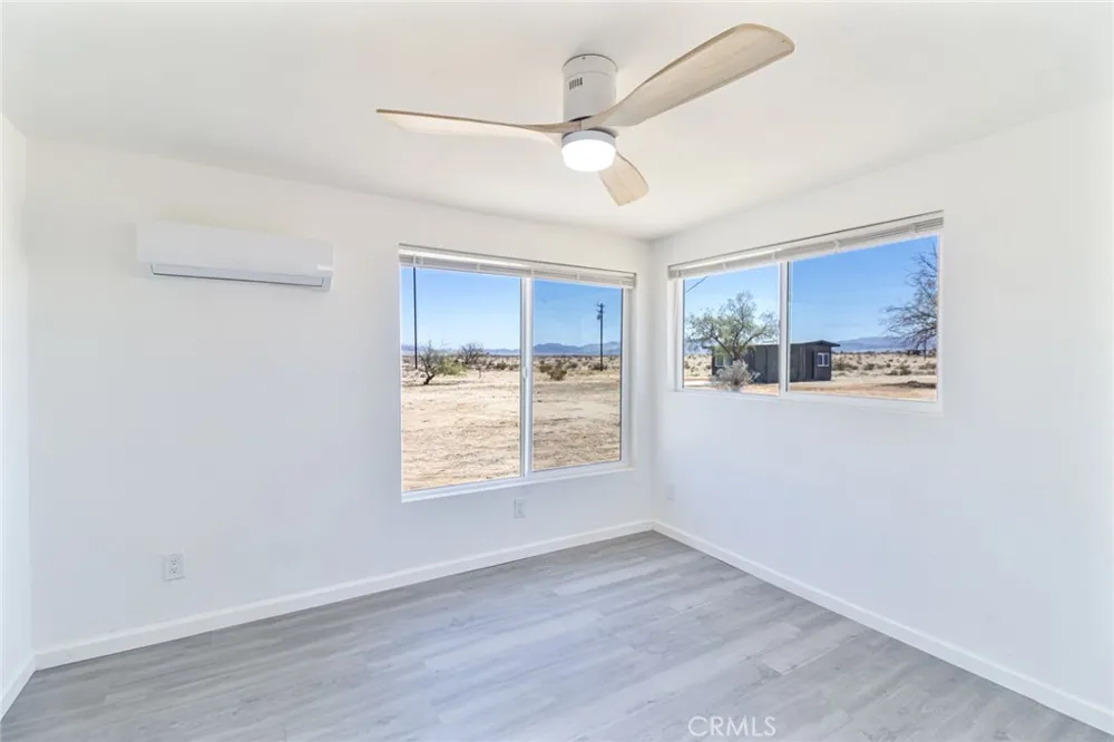 81833 Panorama 29 Palms, CA 92277