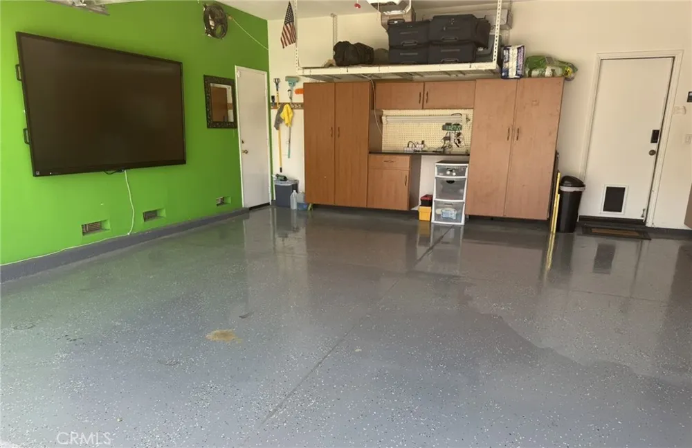 16269 Sun Summit Riverside, CA 92503