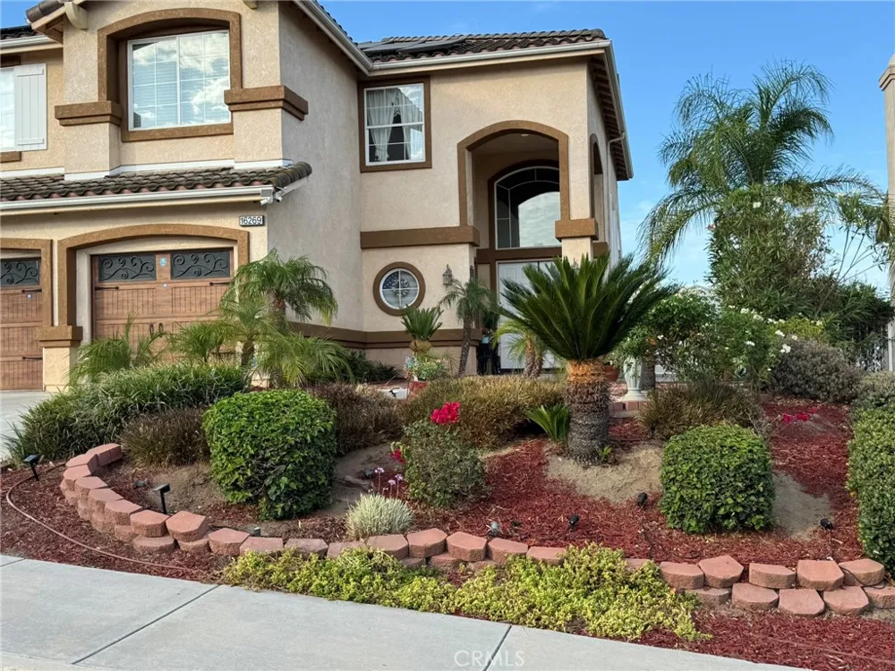 16269 Sun Summit Riverside, CA 92503