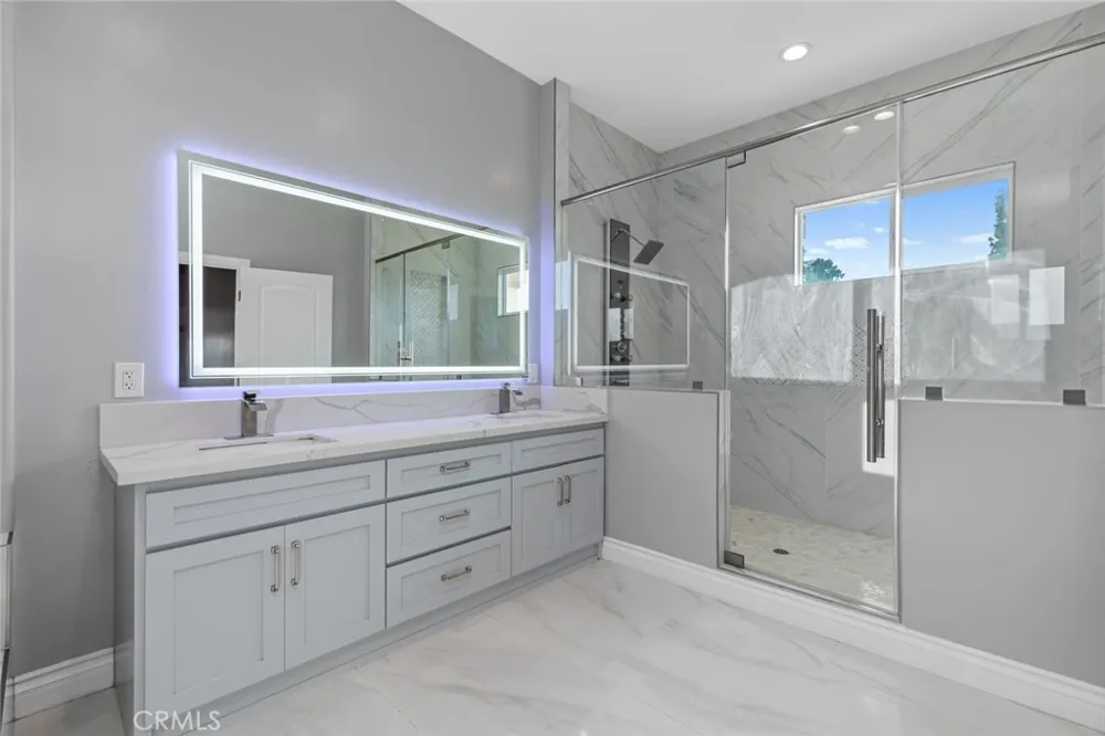 14508 Dumont Norwalk, CA 90650