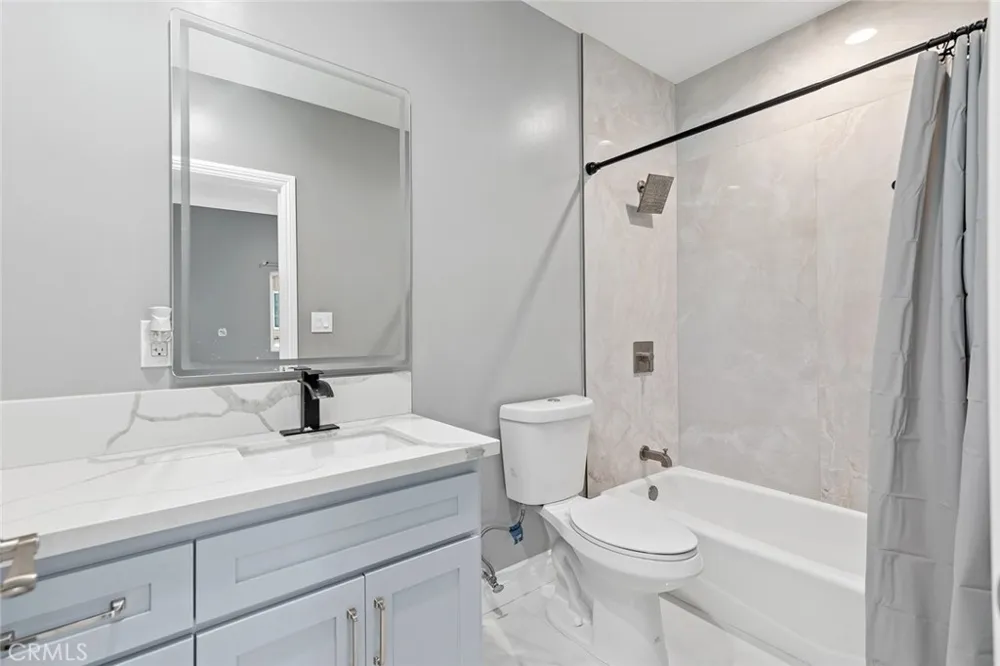 14508 Dumont Norwalk, CA 90650