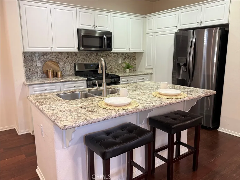 2937 Palmera Lane Simi Valley, CA 93065