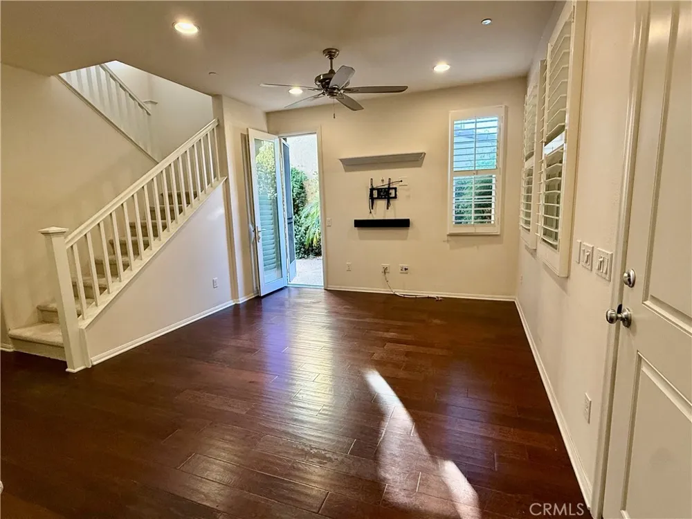 2937 Palmera Lane Simi Valley, CA 93065