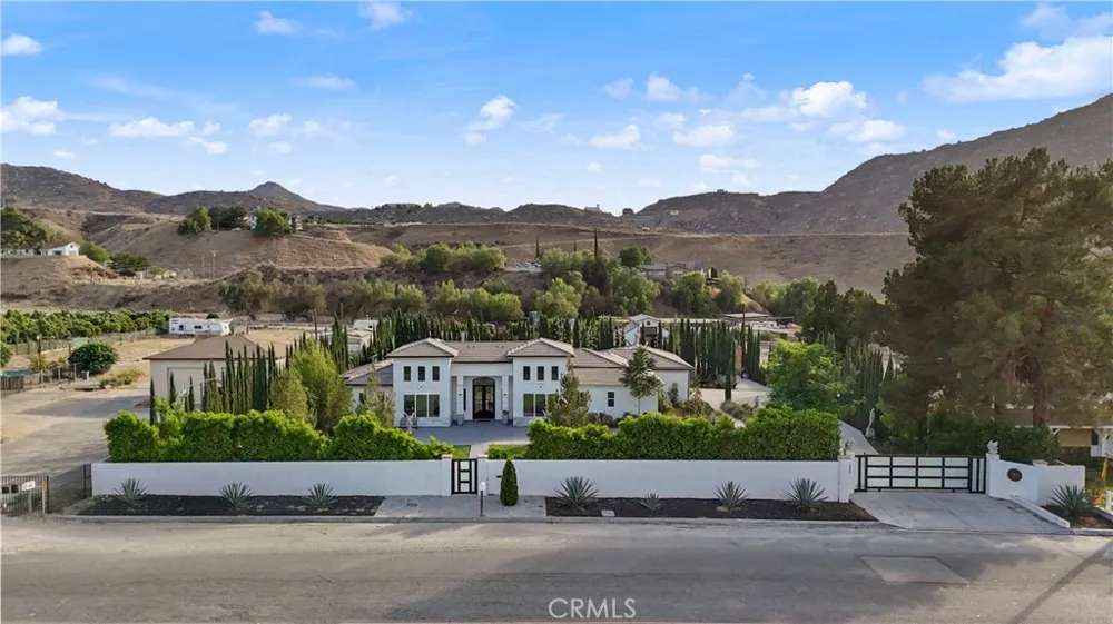 2820 Reche Canyon Colton, CA 92324