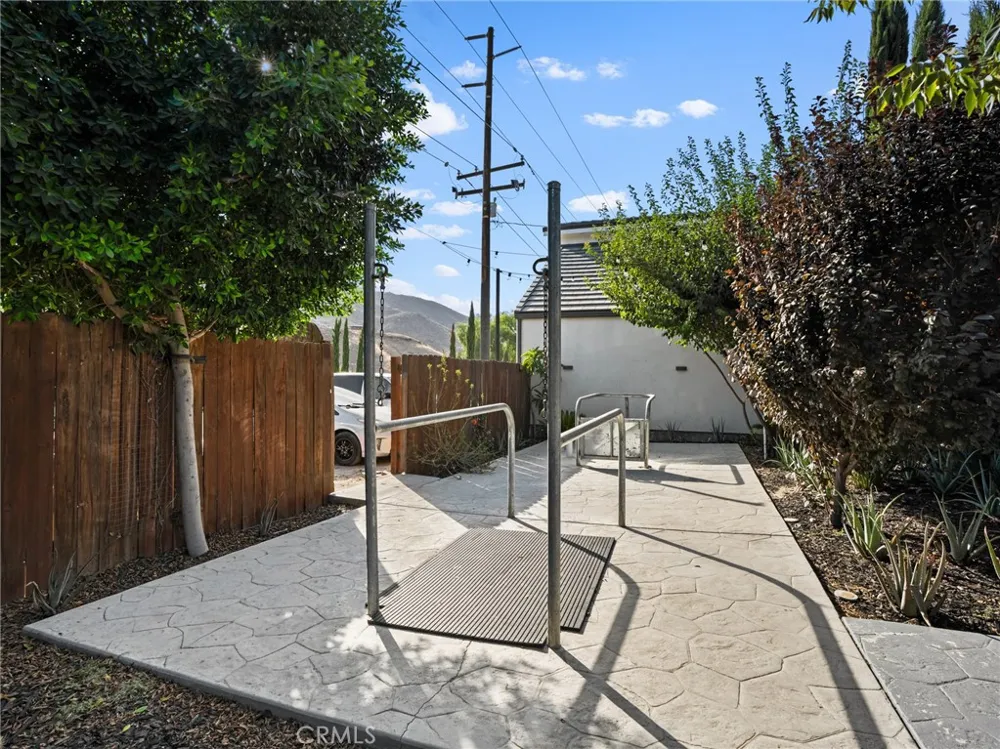 2820 Reche Canyon Colton, CA 92324