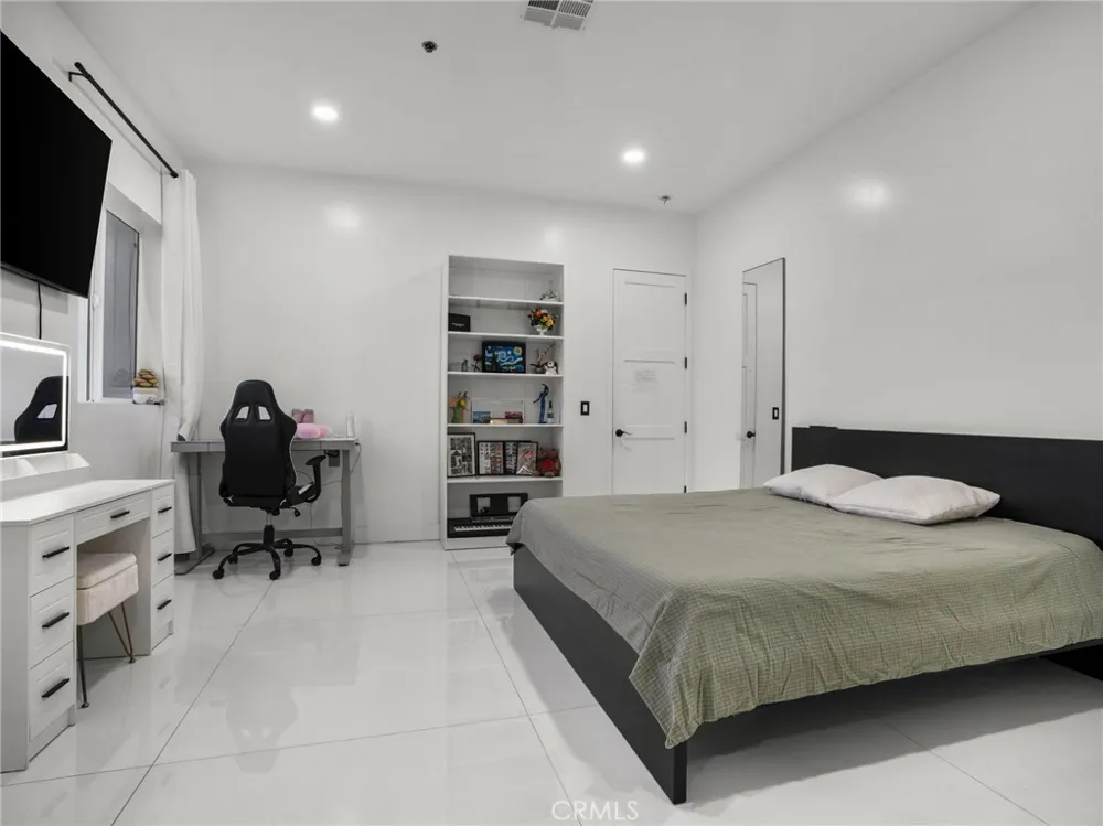 2820 Reche Canyon Colton, CA 92324
