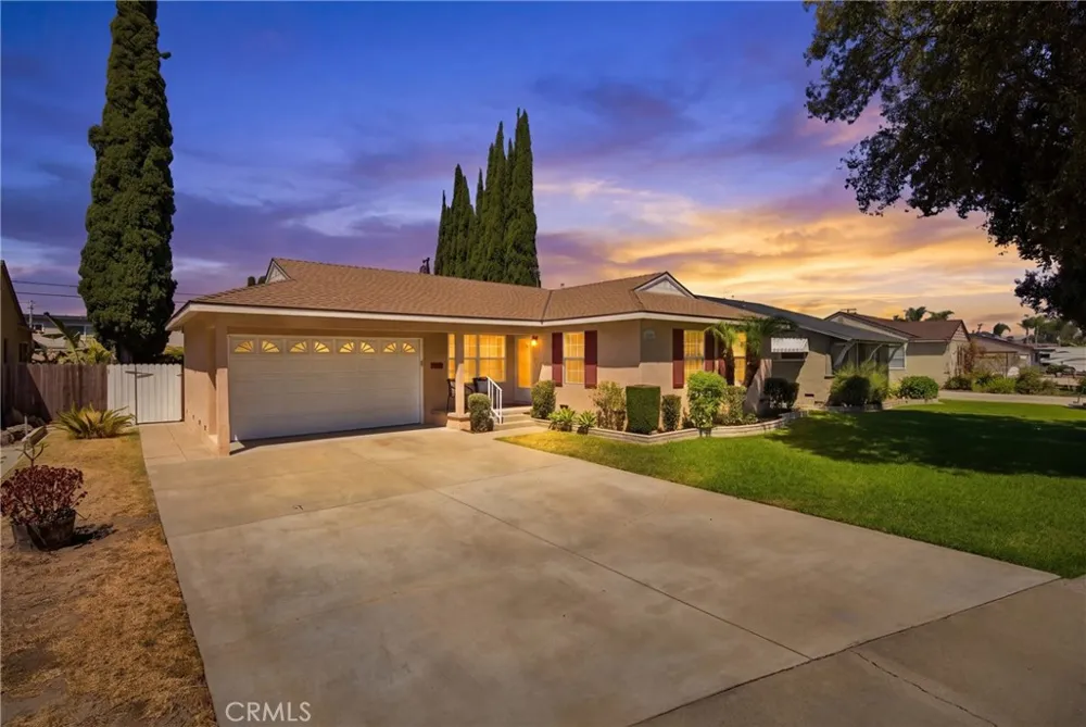 1119 S Adams Fullerton, CA 92832