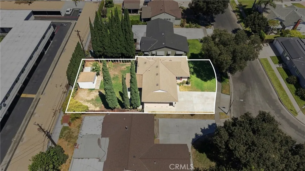 1119 S Adams Fullerton, CA 92832