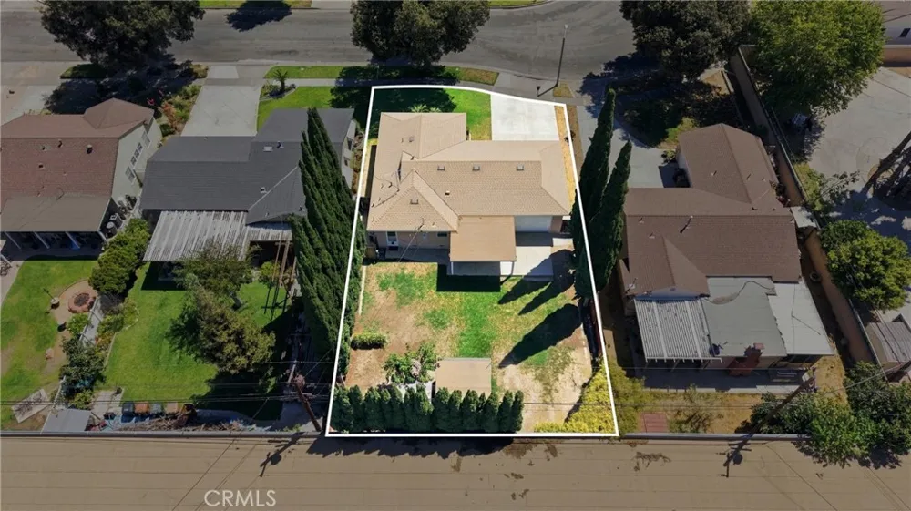 1119 S Adams Fullerton, CA 92832
