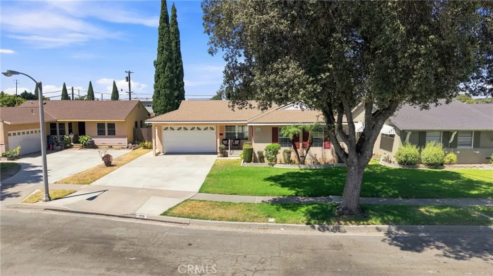 1119 S Adams Fullerton, CA 92832