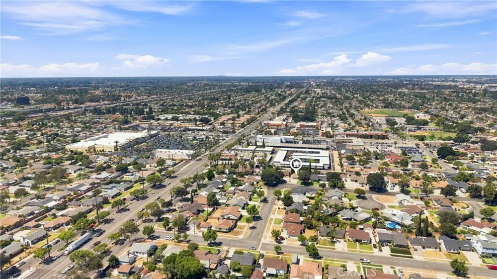 1119 S Adams Fullerton, CA 92832