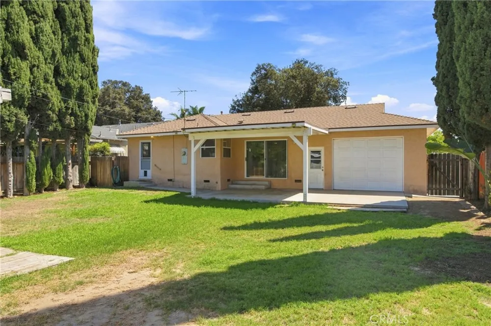 1119 S Adams Fullerton, CA 92832