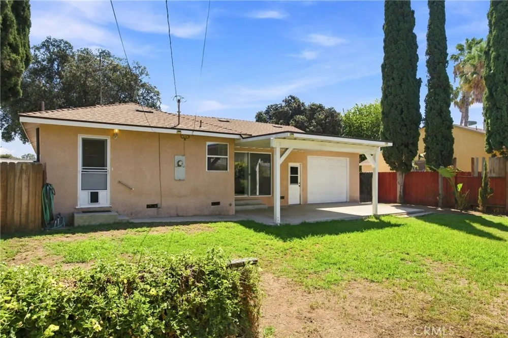 1119 S Adams Fullerton, CA 92832