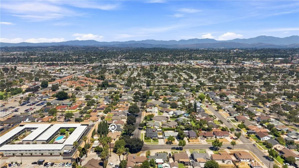 1119 S Adams Fullerton, CA 92832