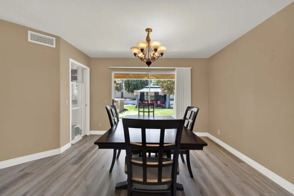 1371 Westminster Pl Escondido, CA 92027