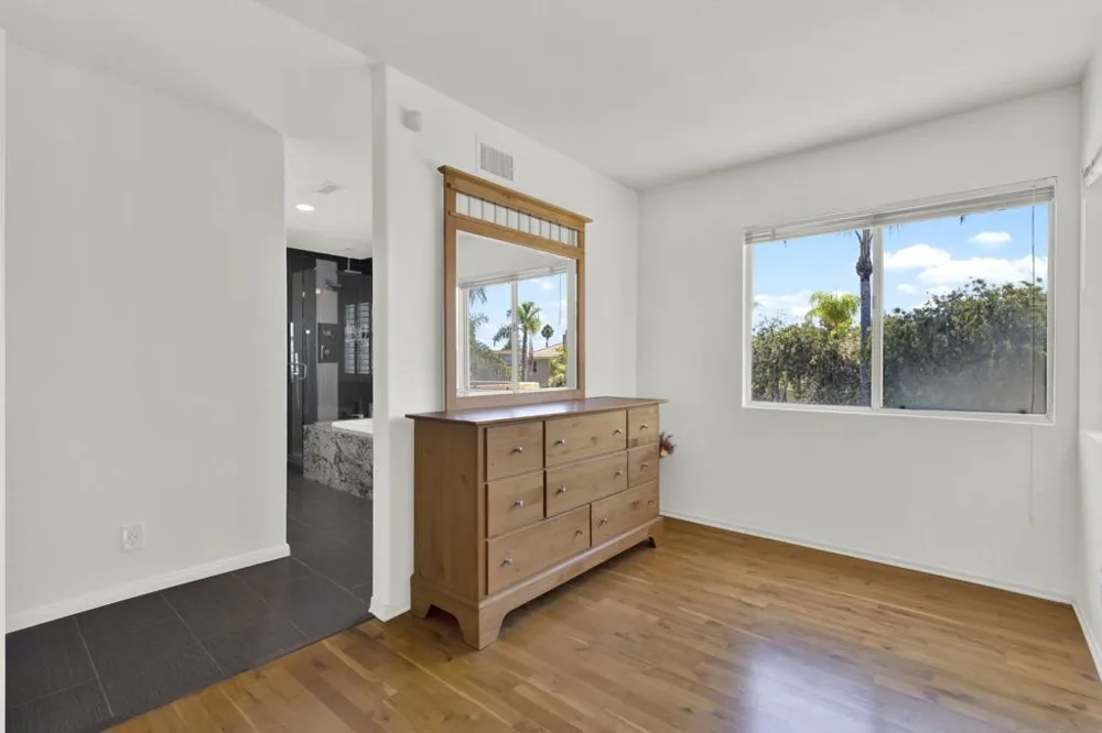 1371 Westminster Pl Escondido, CA 92027