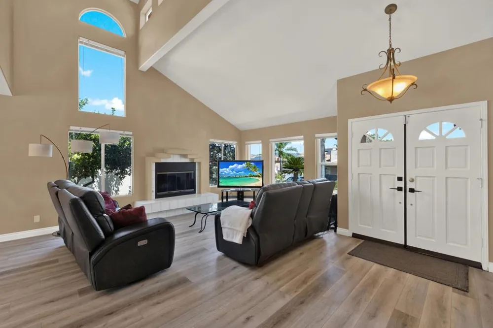 1371 Westminster Pl Escondido, CA 92027