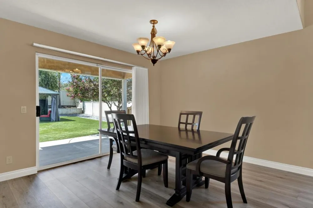 1371 Westminster Pl Escondido, CA 92027