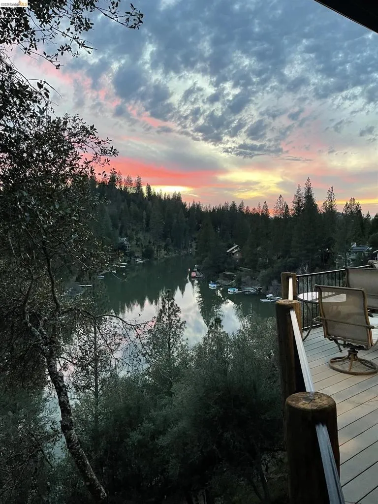 20162 Pine Mountain Dr Groveland, CA 95321