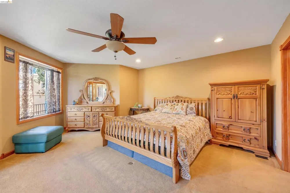 20162 Pine Mountain Dr Groveland, CA 95321