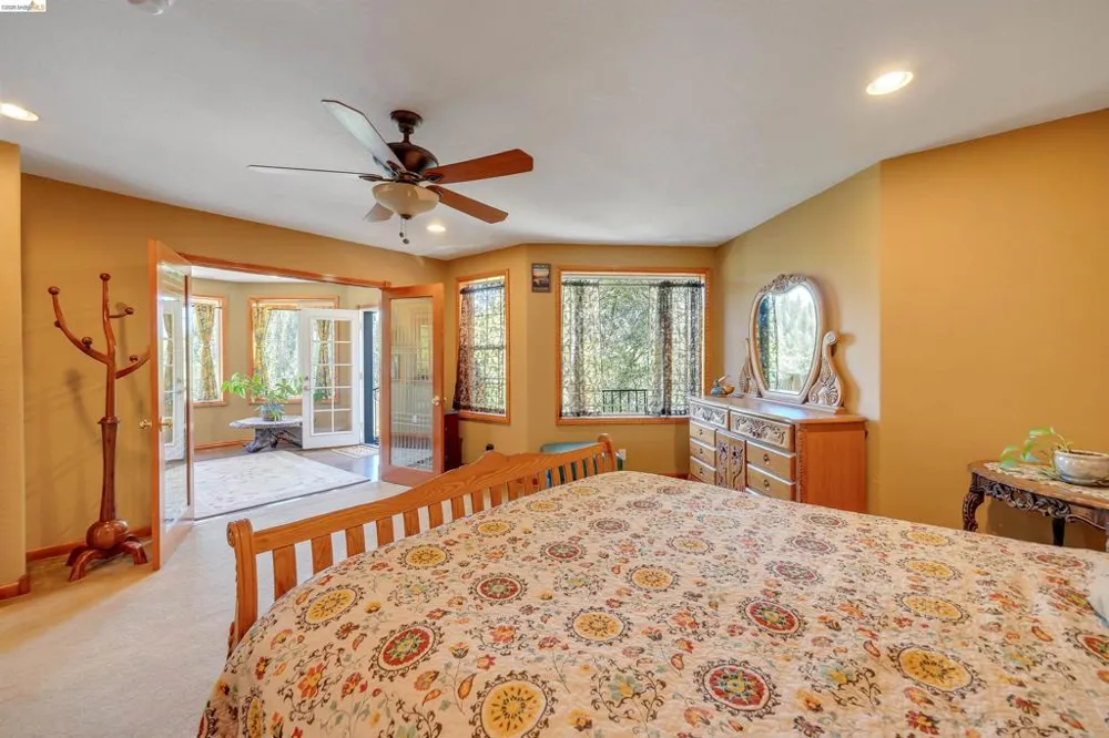 20162 Pine Mountain Dr Groveland, CA 95321