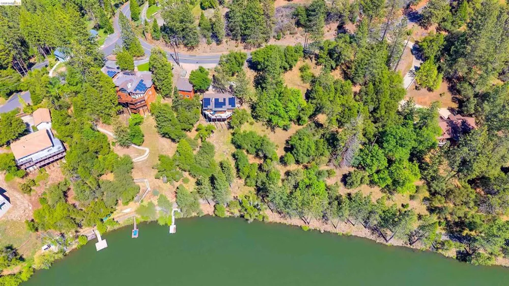 20162 Pine Mountain Dr Groveland, CA 95321