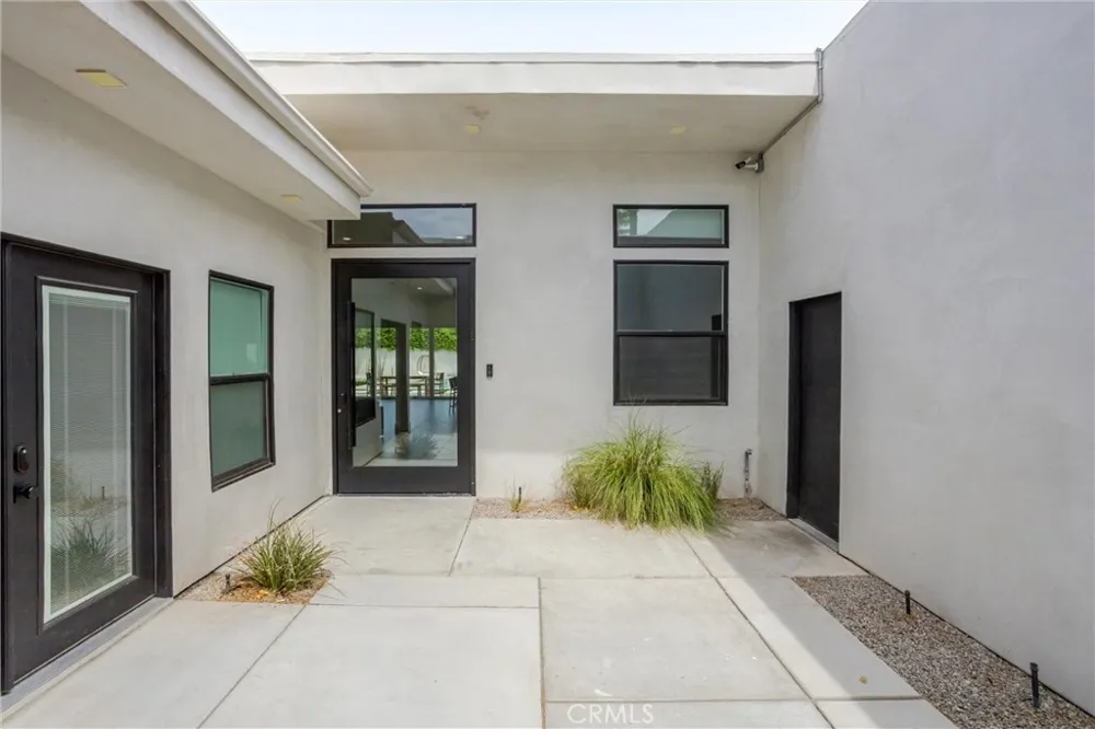 456 E Sonora Road Palm Springs, CA 92264