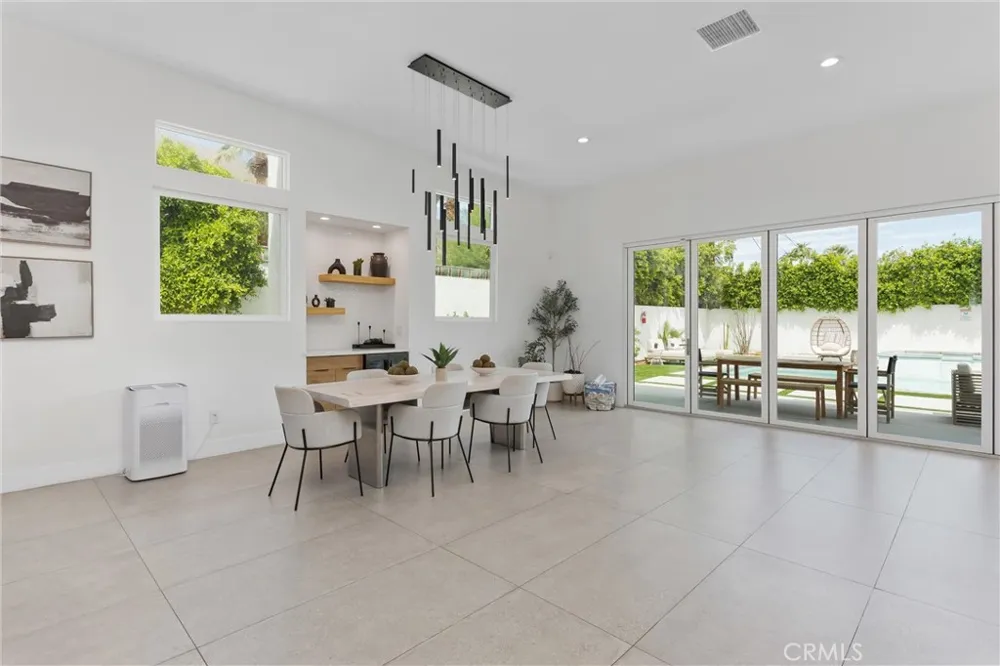 456 E Sonora Road Palm Springs, CA 92264