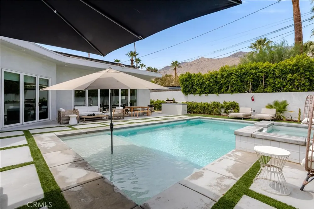 456 E Sonora Road Palm Springs, CA 92264