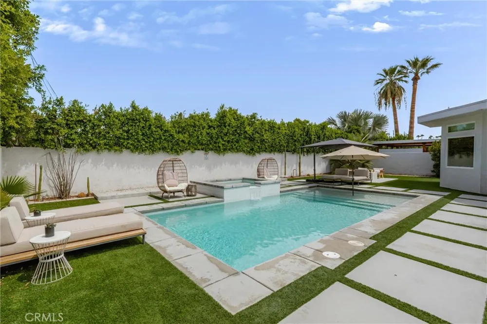 456 E Sonora Road Palm Springs, CA 92264