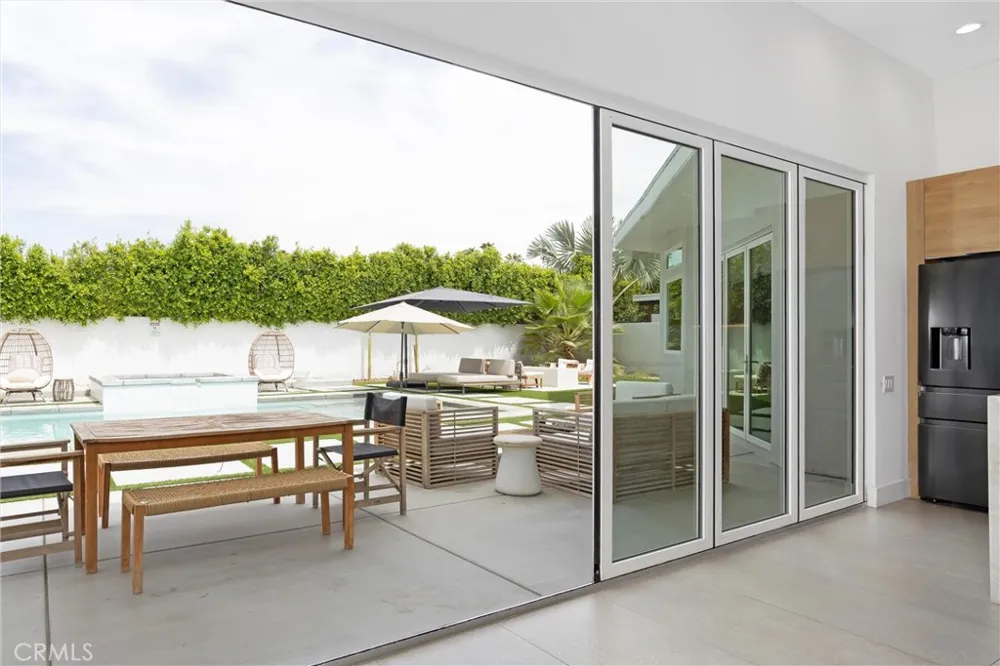 456 E Sonora Road Palm Springs, CA 92264