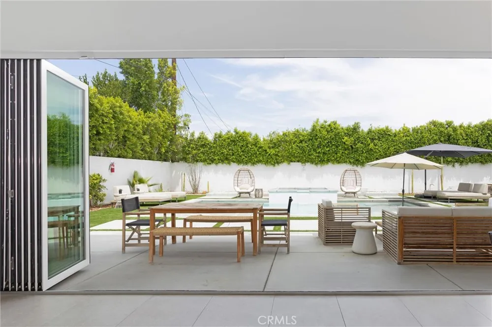 456 E Sonora Road Palm Springs, CA 92264