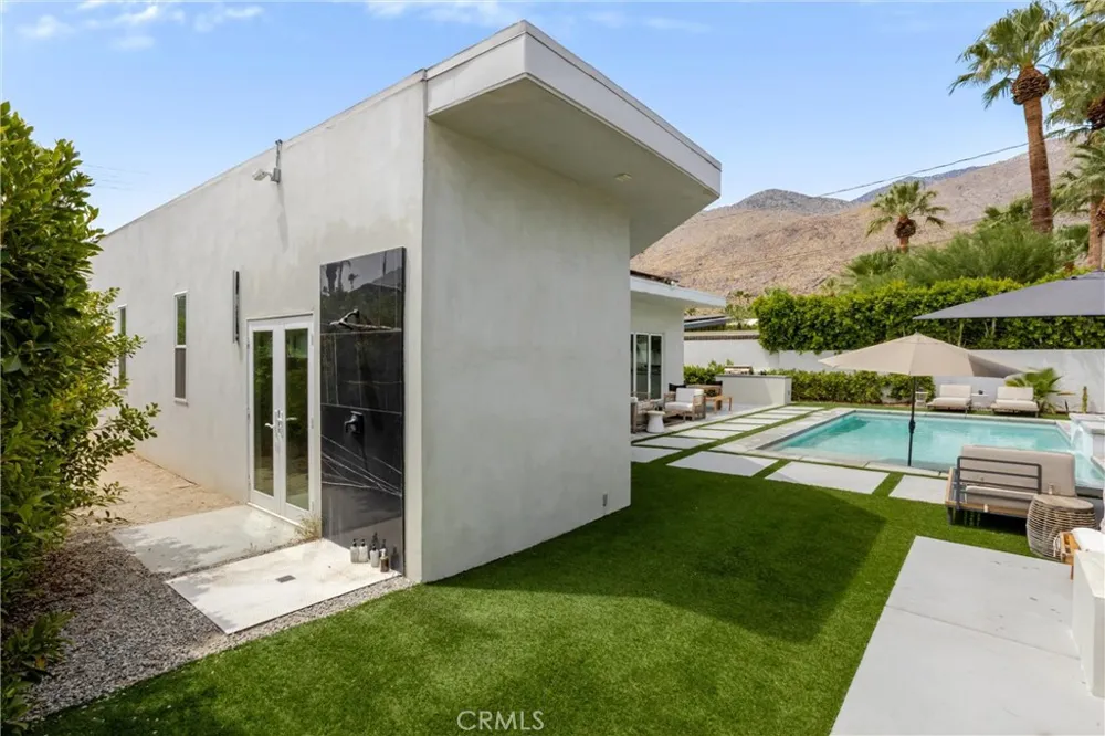 456 E Sonora Road Palm Springs, CA 92264