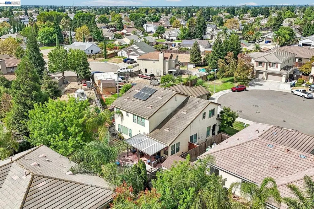 1021 Saunders Ct Galt, CA 95632