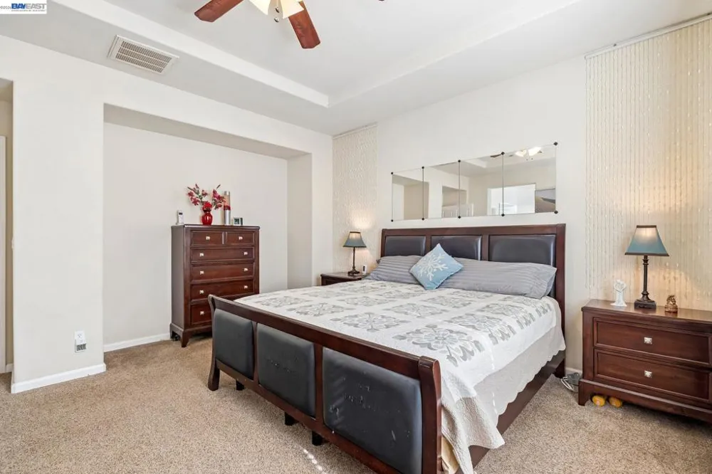 1021 Saunders Ct Galt, CA 95632