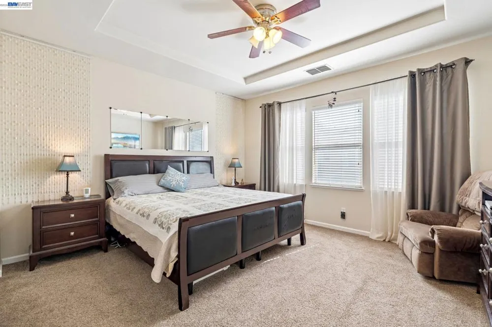 1021 Saunders Ct Galt, CA 95632
