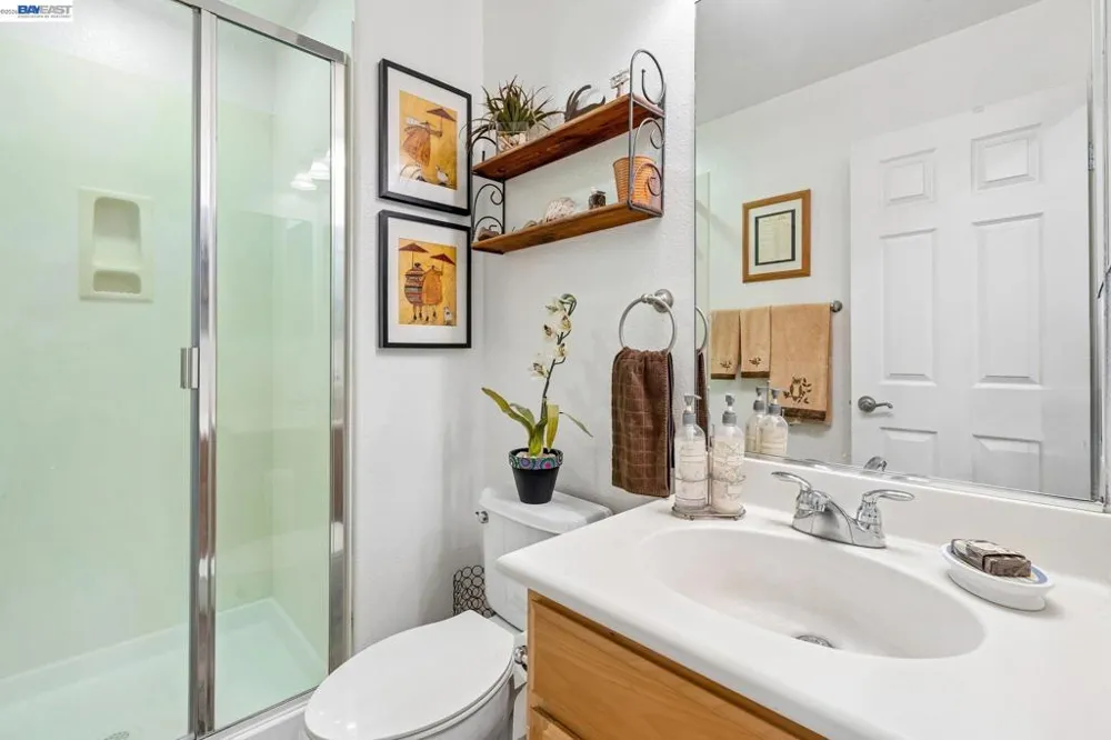 1021 Saunders Ct Galt, CA 95632