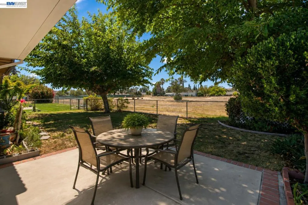 1116 Hollyhock St Livermore, CA 94551