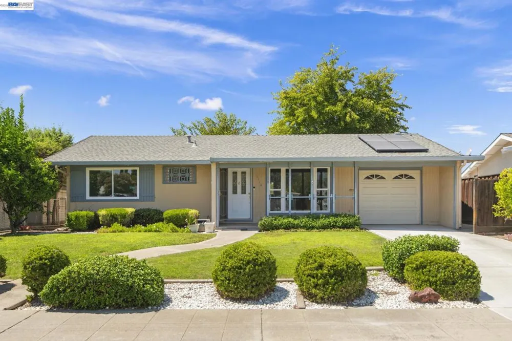 1116 Hollyhock St Livermore, CA 94551