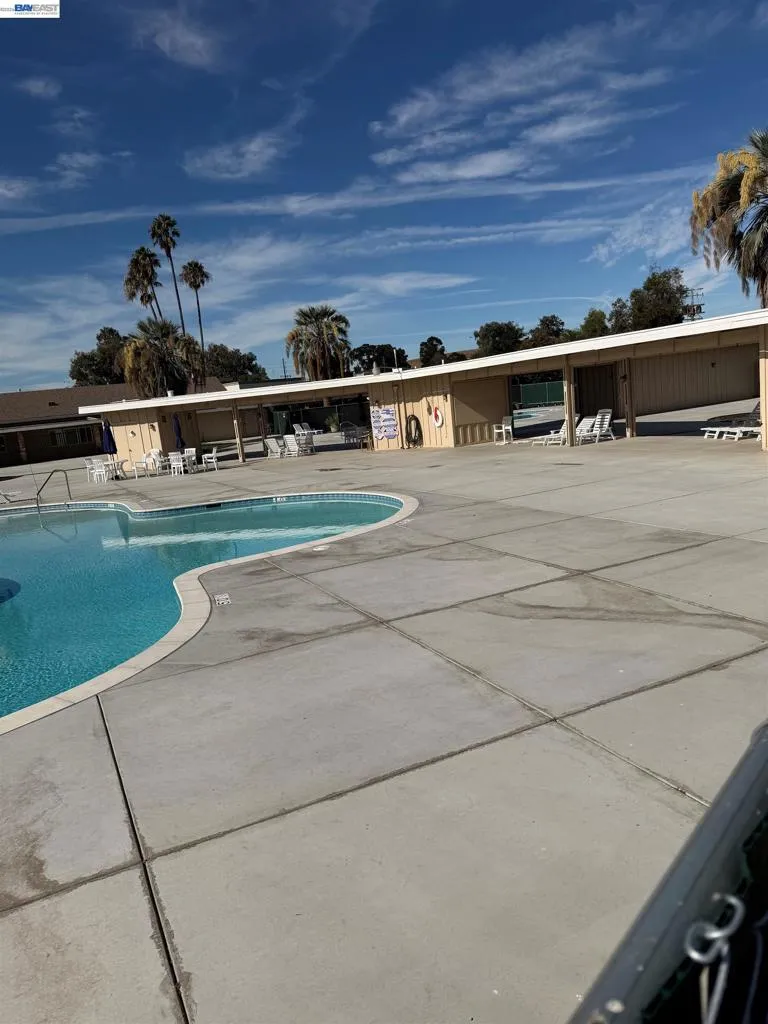 1116 Hollyhock St Livermore, CA 94551