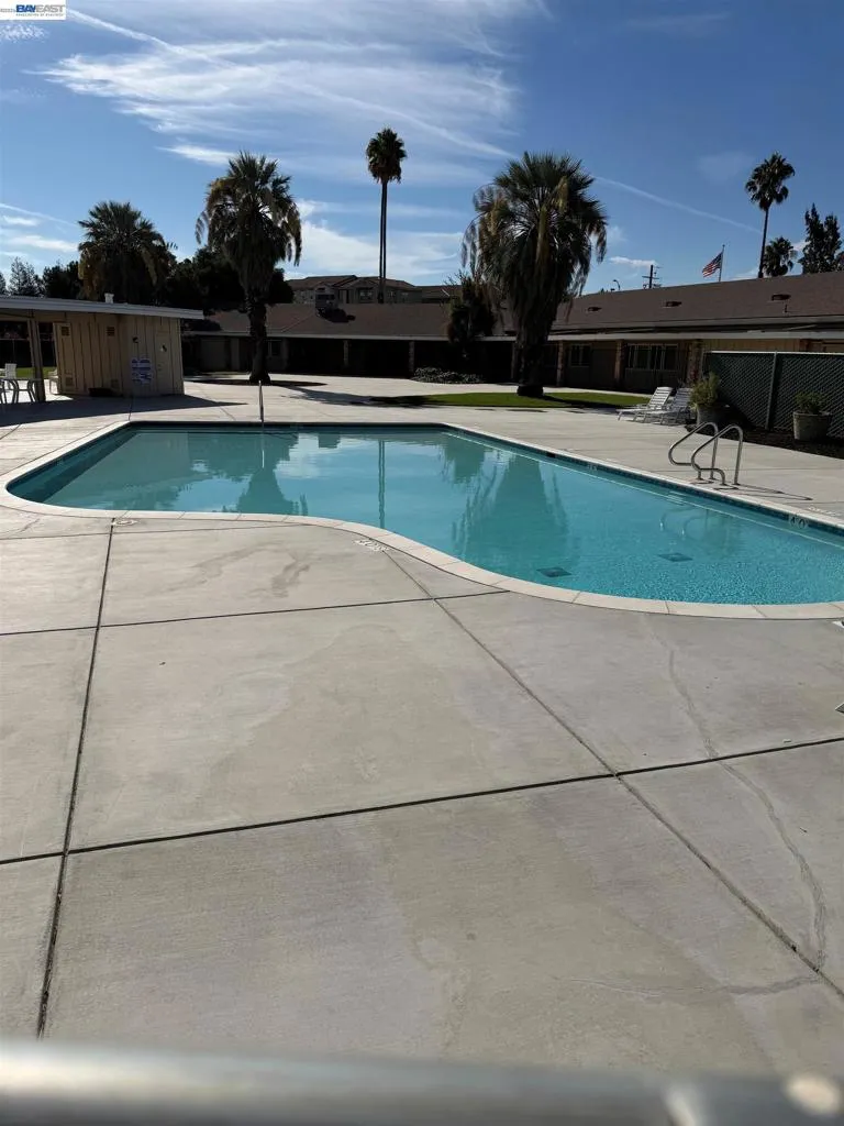 1116 Hollyhock St Livermore, CA 94551