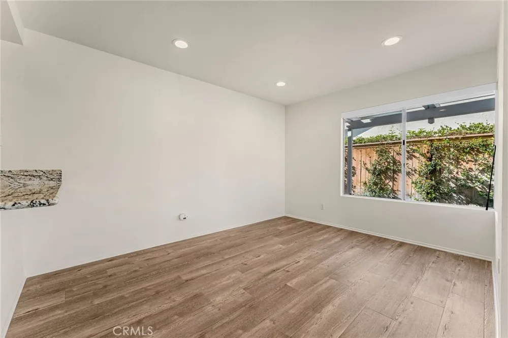 44 Sandpiper Irvine, CA 92604