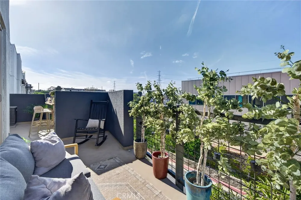 5509 W 149th #11 Hawthorne, CA 90250
