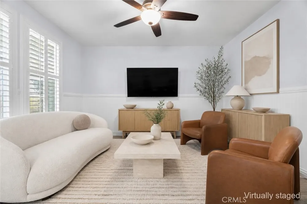 27249 Riverview Lane Valencia, CA 91354