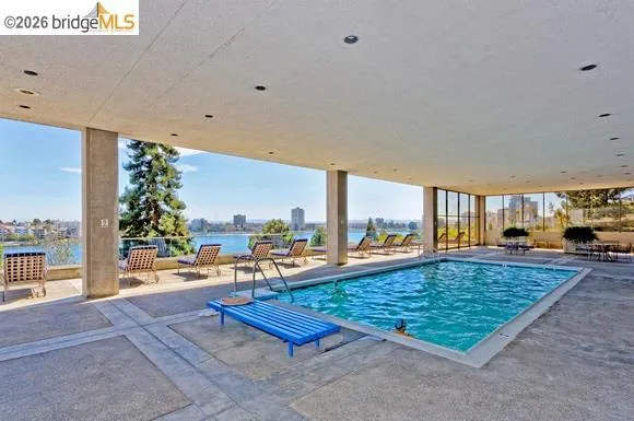 565 Bellevue Ave. #806 Oakland, CA 94610